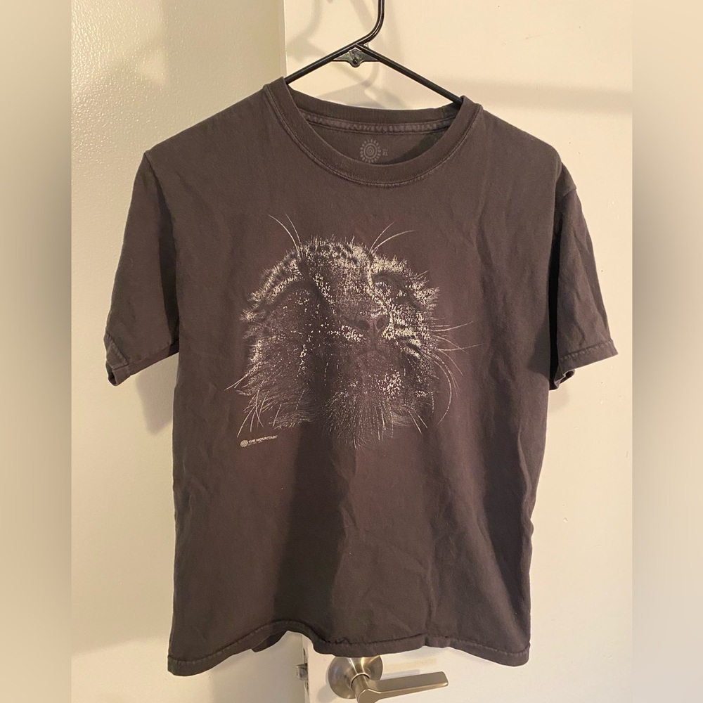 The mountain kids tshirt